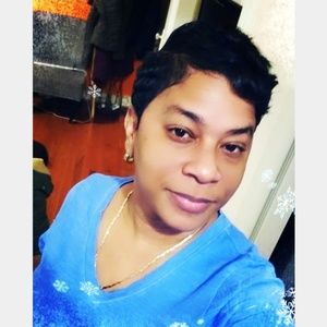 Meet your Posher, Ava